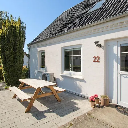 Amazing In Samso With Kitchen Casa de Férias Kolby Kas